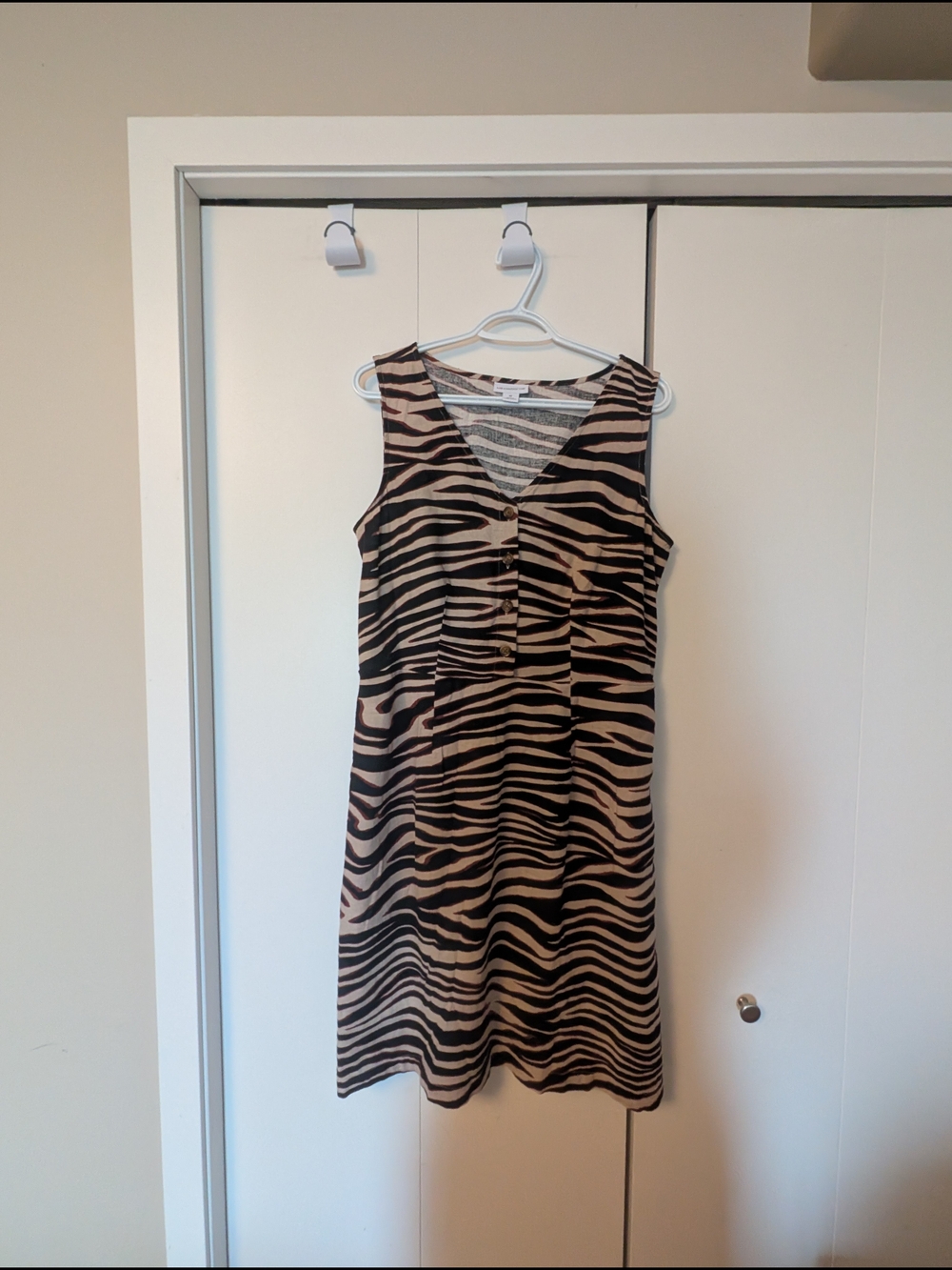 Liz Claiborne Tan and Black Zebra-Stripe V-Neck Mini Dress